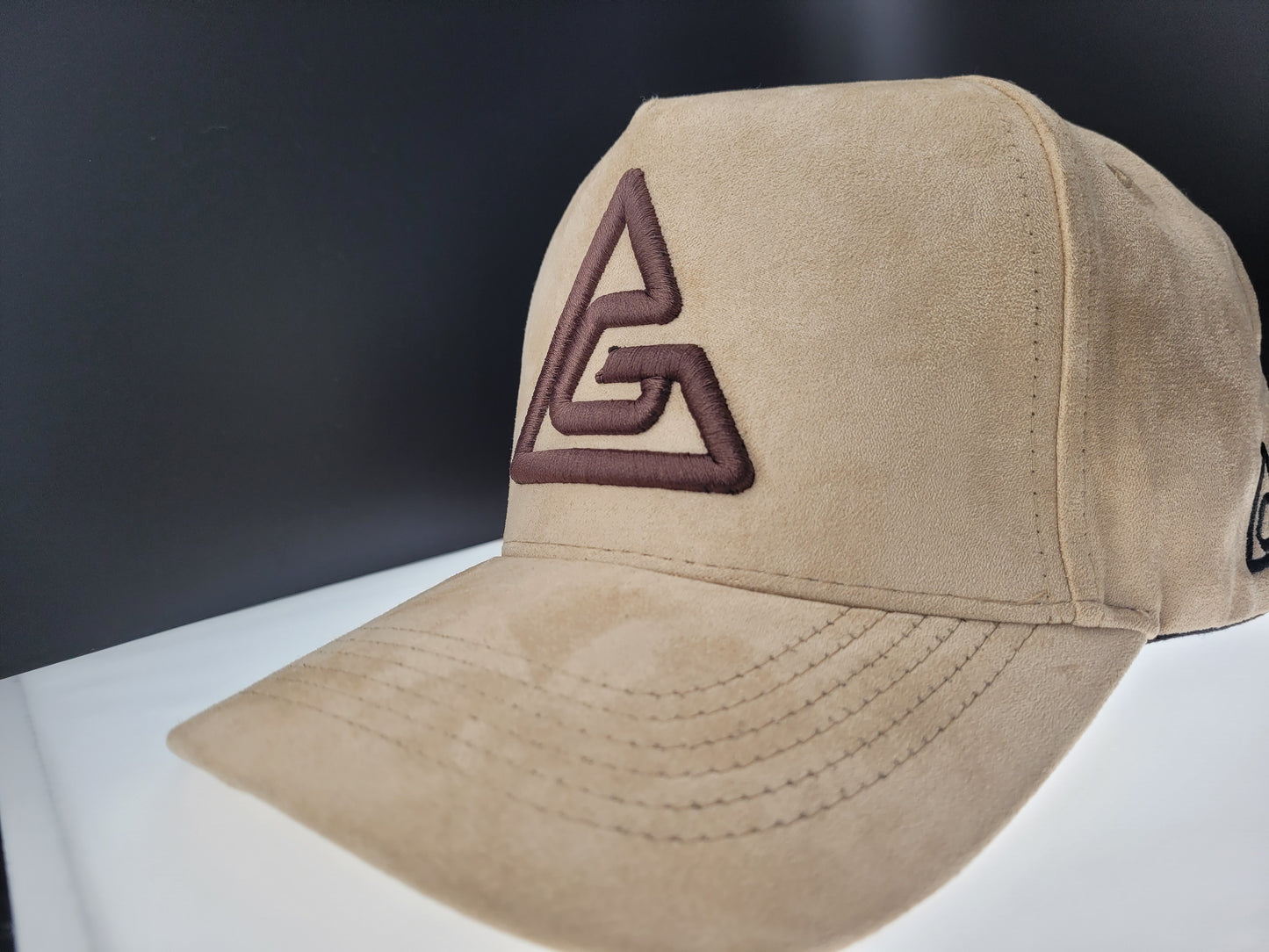 SUEDE BASEBALL HAT